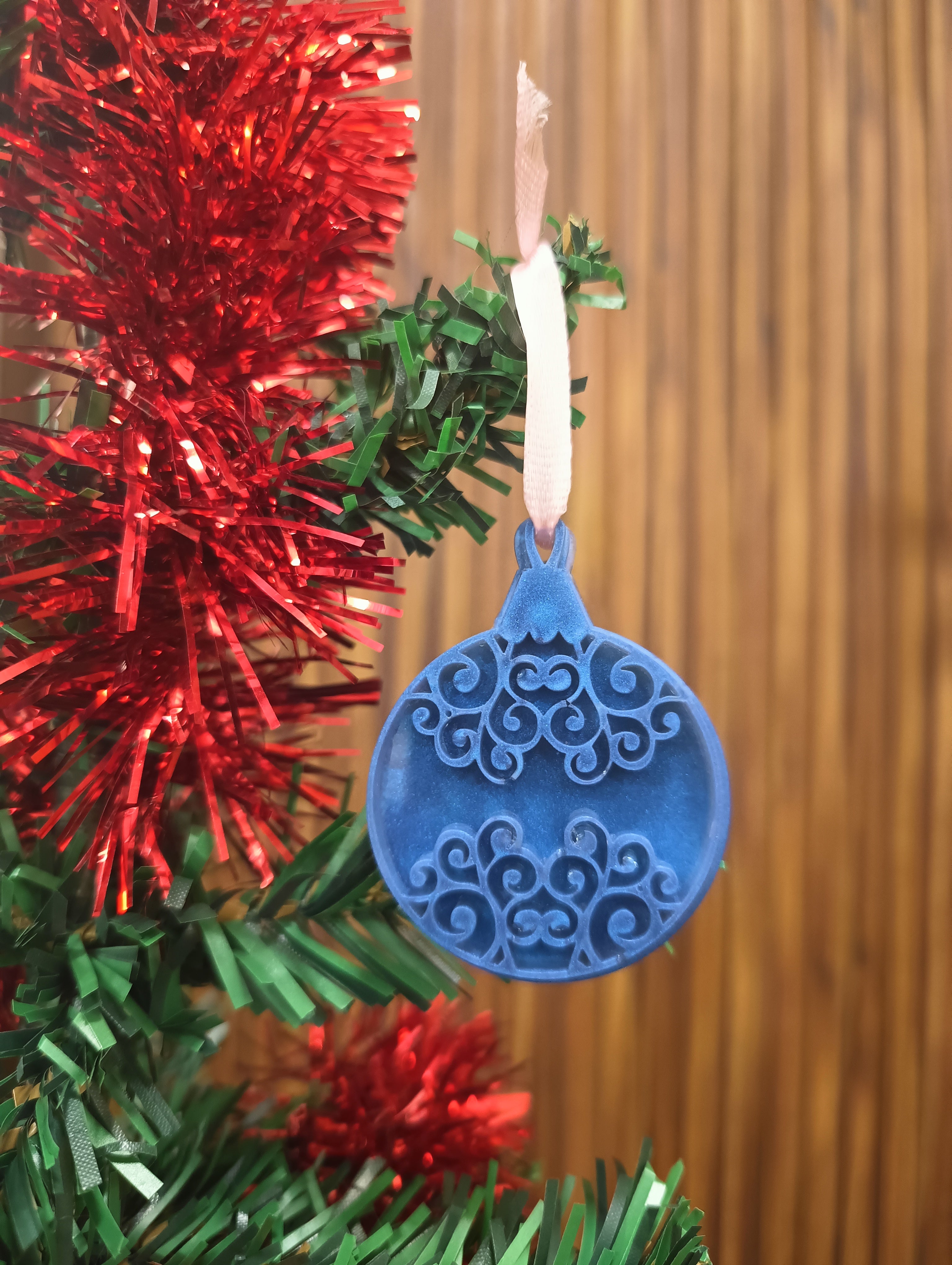 Christmas Ball Ornament Mould - 1